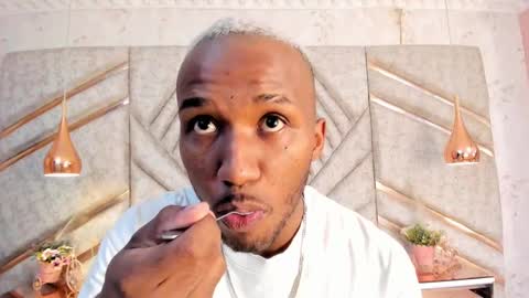 James  online show from February 10, 2025, 12:39 pm