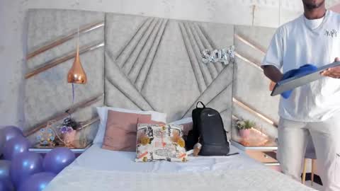 James  online show from February 21, 2025, 7:21 pm