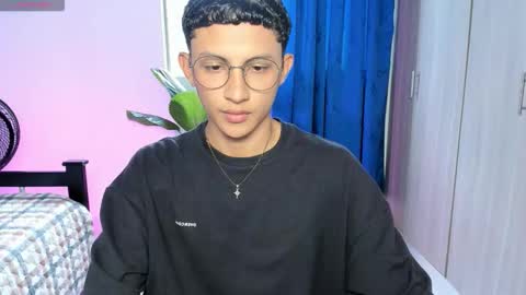 jamess_blanco online show from October 7, 2025, 8:17 pm