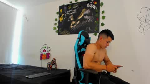 Jamess hott online show from December 4, 2024, 6:28 pm