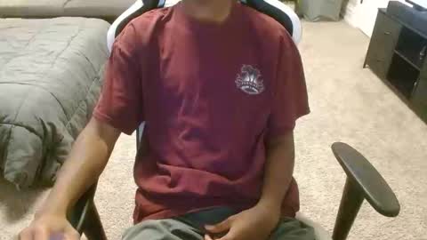 Snapshot of jamessbaker chatting on April 29, 2026, 12:05 am jamessbaker online show from April 29, 2026, 12:05 am