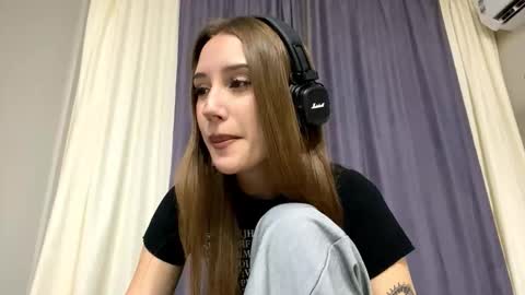 Milena online show from September 11, 2025, 7:14 pm