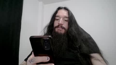 Snapshot of jamesvladi chatting on February 14, 2025, 2:07 am vlad online show from February 14, 2025, 2:07 am