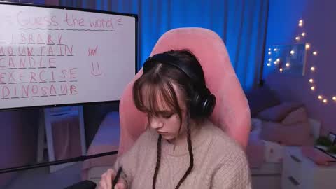 jamie_chung online show from February 20, 2026, 6:26 am