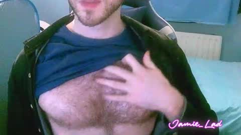 Snapshot of jamie_lad chatting on January 4, 2025, 11:43 am Jamie online show from January 4, 2025, 11:43 am