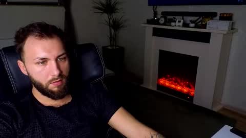 Snapshot of jamienoxus chatting on February 3, 2026, 6:40 am Robbie online show from February 3, 2026, 6:40 am