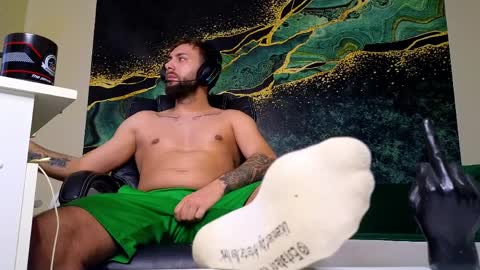 Robbie online show from March 29, 2026, 7:58 pm