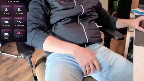 Jan Martin online show from October 16, 2025, 9:54 am