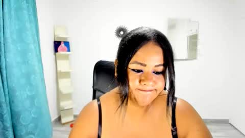 jan_milkhot online show from October 19, 2025, 2:34 am