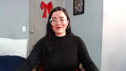    online show from April 15, 2026, 4:25 pm