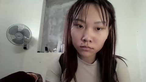 jane_baby999 online show from January 14, 2026, 3:23 am