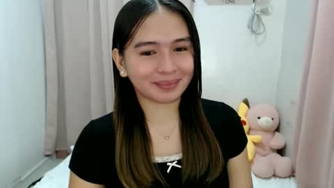 YOUR LOVELY JANE online show from April 13, 2026, 9:42 pm