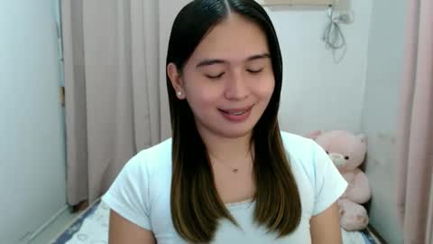YOUR LOVELY JANE online show from April 17, 2026, 10:24 pm