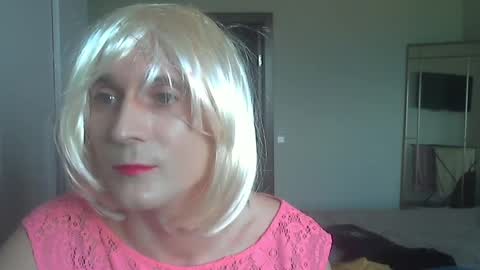 jane_cd online show from May 26, 2026, 8:32 am