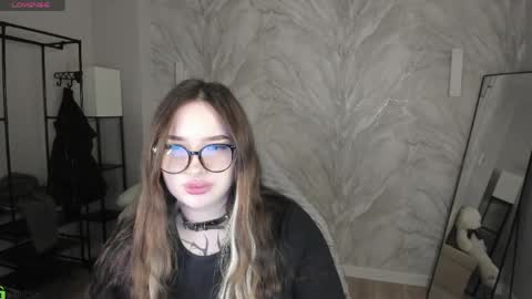 Snapshot of jane_goddesss chatting on April 1, 2026, 1:17 am Jane online show from April 1, 2026, 1:17 am