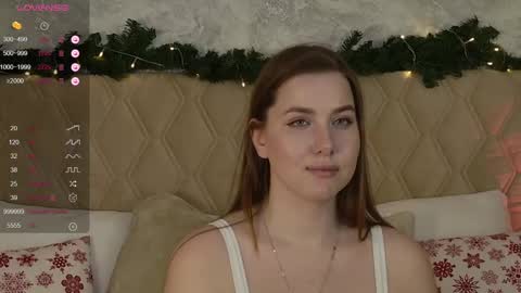 Snapshot of jane_meys chatting on December 17, 2024, 11:17 am your kitty JANE roawww online show from December 17, 2024, 11:17 am