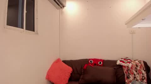 Snapshot of jane_monttgomery chatting on December 28, 2024, 11:37 pm Jane M online show from December 28, 2024, 11:37 pm