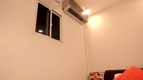 Snapshot of jane_monttgomery chatting on January 2, 2025, 11:27 pm Jane M online show from January 2, 2025, 11:27 pm