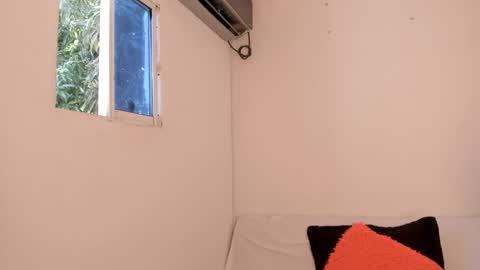 Snapshot of jane_monttgomery chatting on February 13, 2025, 5:01 pm Jane M online show from February 13, 2025, 5:01 pm