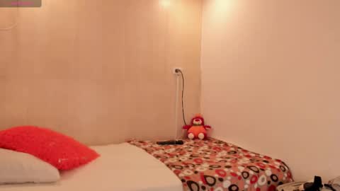 Snapshot of jane_monttgomery chatting on September 14, 2025, 1:27 am Jane M online show from September 14, 2025, 1:27 am