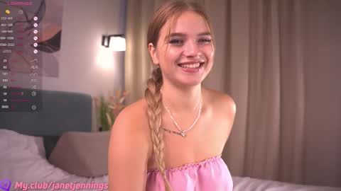 Day Alice Night Stella online show from September 19, 2025, 6:37 am