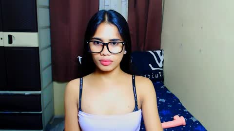 janice_143 online show from June 1, 2026, 12:07 pm