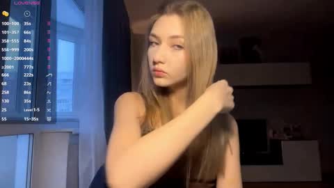 Stacy online show from December 19, 2025, 3:13 am