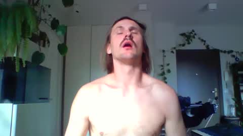 jankujan online show from September 15, 2025, 8:14 am