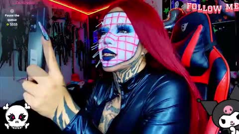 Snapshot of janna_ink chatting on January 17, 2026, 11:52 pm online show from January 17, 2026, 11:52 pm