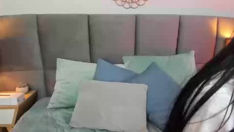 Janne for u online show from September 20, 2025, 3:57 pm