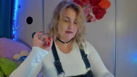 JansyLines online show from September 15, 2025, 6:52 pm