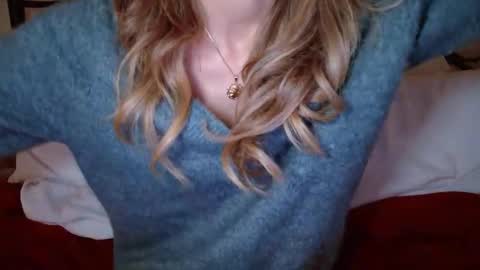 Snapshot of januarydaze chatting on November 29, 2025, 7:22 am the small pp whisperer ball puncher online show from November 29, 2025, 7:22 am