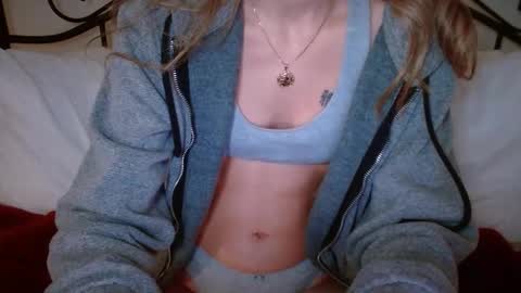 Snapshot of januarydaze chatting on December 19, 2025, 10:44 am the small pp whisperer ball puncher online show from December 19, 2025, 10:44 am