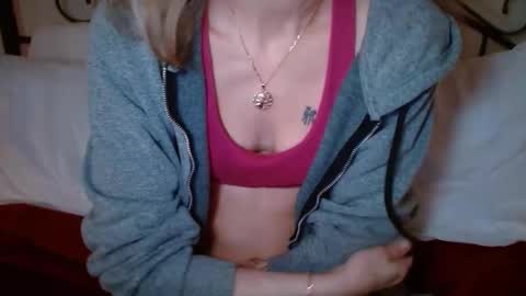 Snapshot of januarydaze chatting on December 21, 2025, 6:53 am the small pp whisperer ball puncher online show from December 21, 2025, 6:53 am