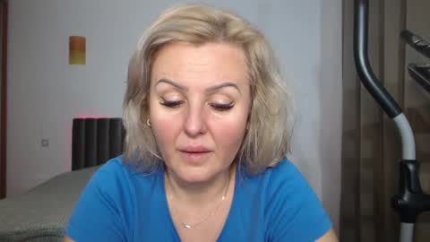 jaqueline88 online show from December 17, 2024, 6:02 am