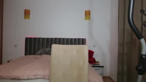 jaqueline88 online show from December 28, 2024, 5:44 am