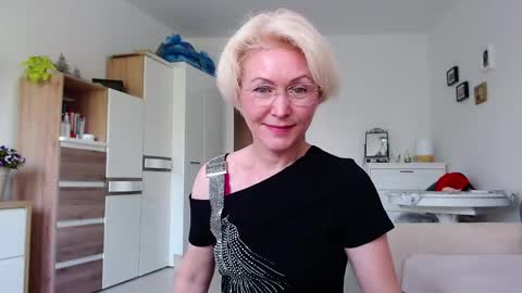 Snapshot of jasmin18v chatting on May 20, 2026, 6:08 am Jasmin room for people 40 online show from May 20, 2026, 6:08 am