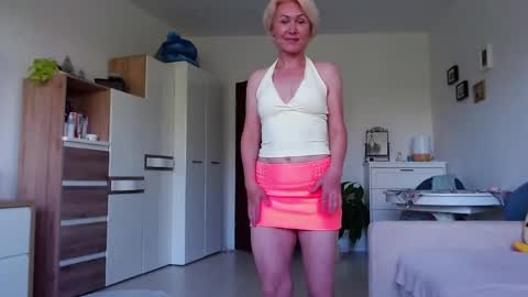 Snapshot of jasmin18v chatting on May 29, 2026, 6:11 am Jasmin room for people 40 online show from May 29, 2026, 6:11 am