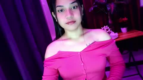 JASMINE online show from May 19, 2026, 1:11 am