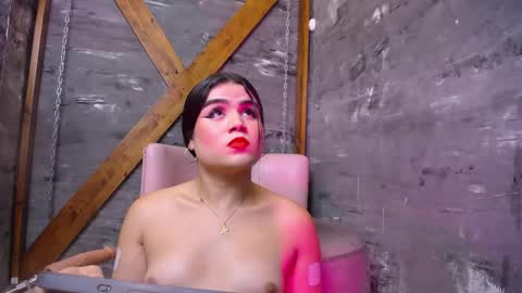Snapshot of jasmine_jones7 chatting on April 21, 2026, 11:49 am Jasmine jones7 online show from April 21, 2026, 11:49 am