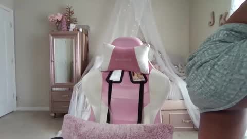 JasmineKay online show from March 30, 2026, 4:52 pm