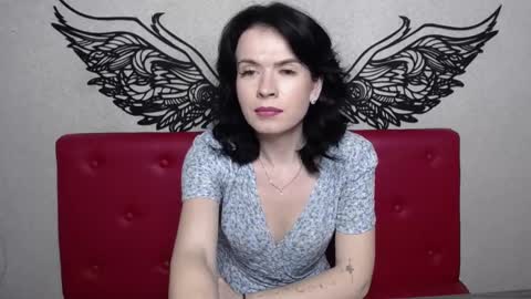 JasmineKouch online show from January 28, 2025, 12:26 am