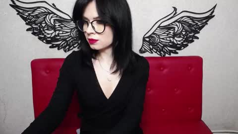 JasmineKouch online show from February 8, 2025, 6:22 pm