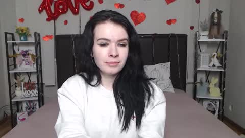 JasmineKouch online show from February 5, 2026, 7:35 am