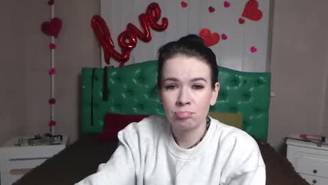 JasmineKouch online show from February 11, 2026, 6:29 am