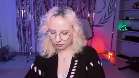 Jasmine online show from March 12, 2025, 12:36 pm