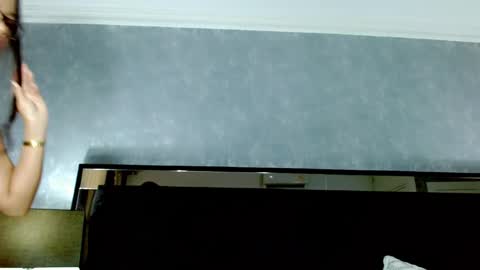 Jazmin online show from October 11, 2025, 9:13 pm