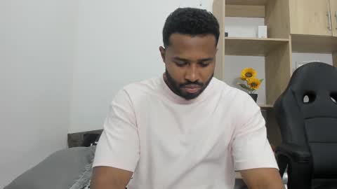 Snapshot of jason_fenix chatting on September 18, 2025, 11:45 am Jason online show from September 18, 2025, 11:45 am