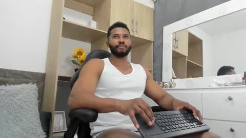 Snapshot of jason_fenix chatting on October 2, 2025, 6:48 pm Jason online show from October 2, 2025, 6:48 pm