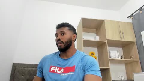 Snapshot of jason_fenix chatting on October 6, 2025, 7:44 pm Jason online show from October 6, 2025, 7:44 pm